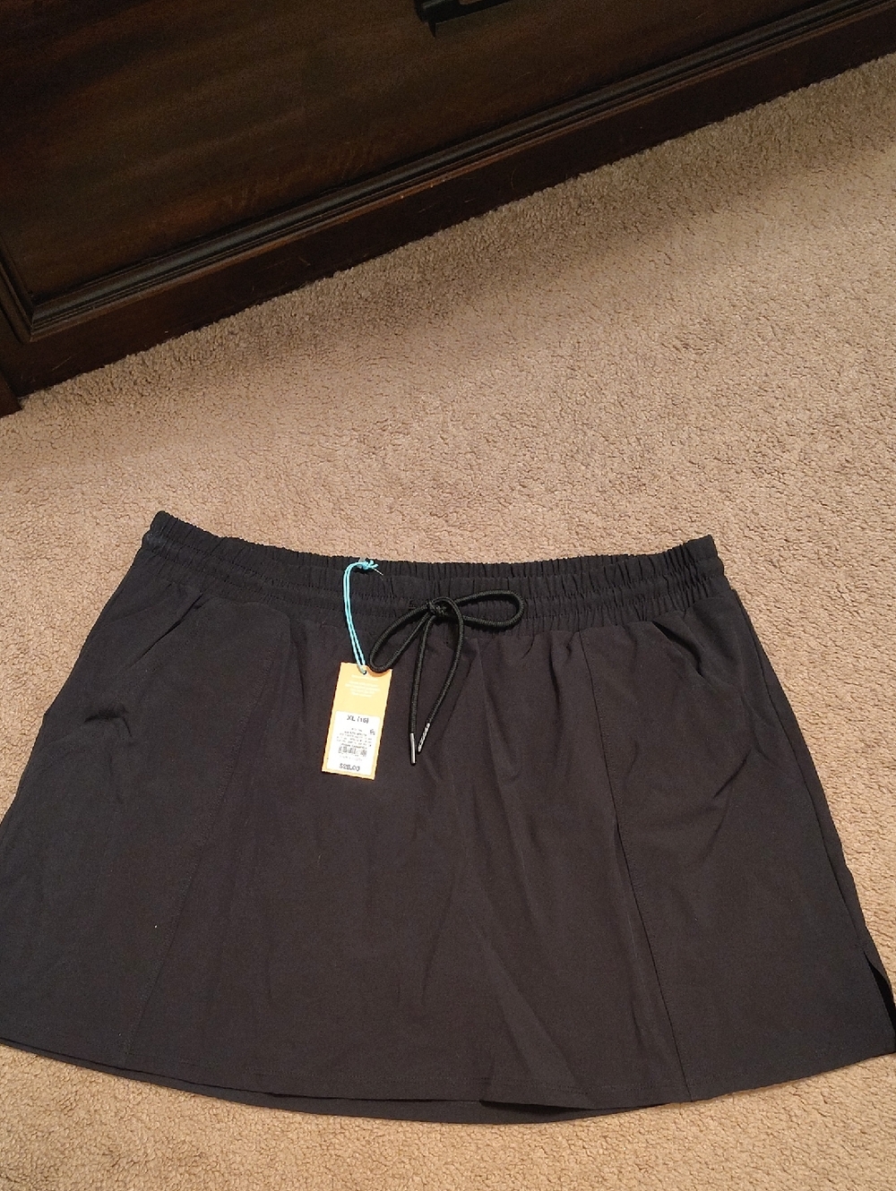 Black Elastic Waist Skort with Pockets